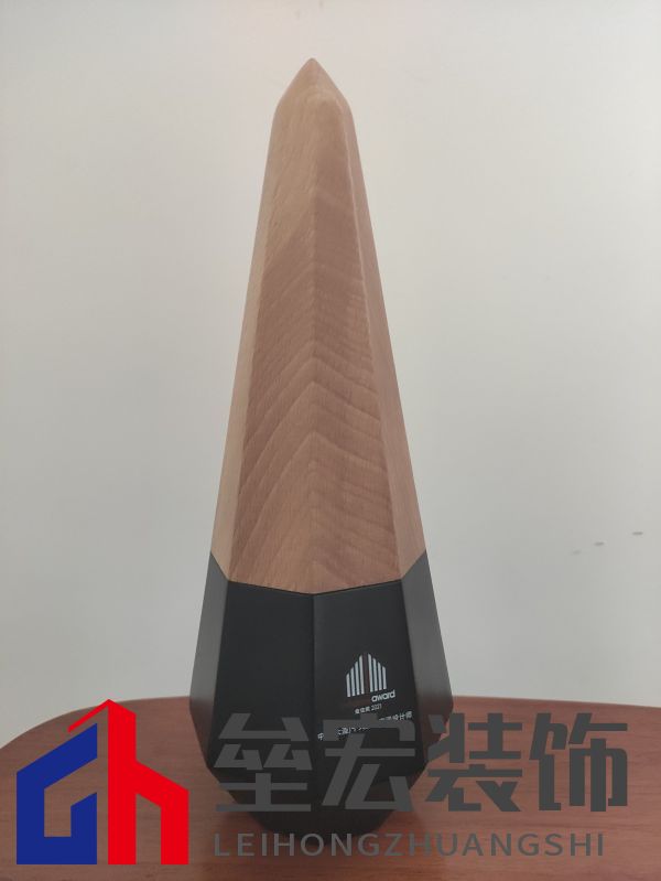 設(shè)計師王磊喜獲金住獎大連十大居住空間設(shè)計師稱號「Talk設(shè)計」