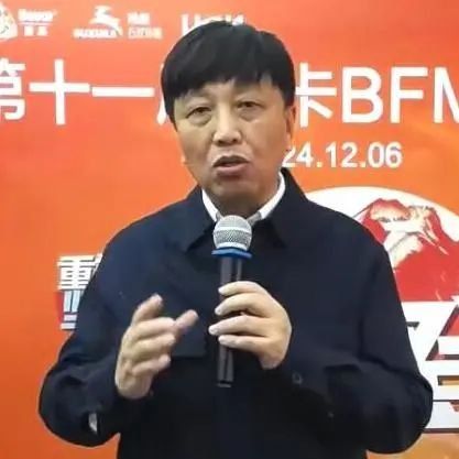 重塑信心，堅定信念，逆境攀登！