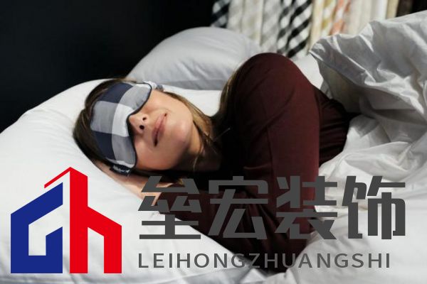 致敬不被定義的她，海絲騰以好眠綻放女性力量