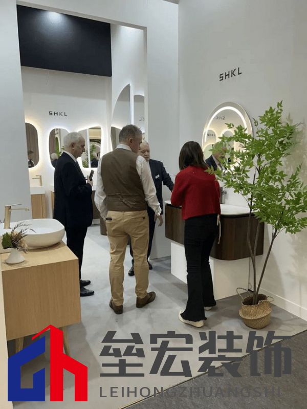 詮釋法蘭克福展,以東方美學演繹“品牌出?!毙路妒?></p><p>此次亮相法蘭克福展會,心海伽藍以衛(wèi)浴為載體,將東方美學與生活哲學轉化為可感知的設計語言,同時標志著心海伽藍深度踐行出海戰(zhàn)略布局。未來,心海伽藍將繼續(xù)以全球化的姿態(tài),不斷深耕產品、技術與設計,在世界衛(wèi)浴版圖上書寫中國品牌的星辰大海。</p><div id=